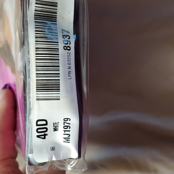 NWOT Just My Size 40D - Picture 2 of 4